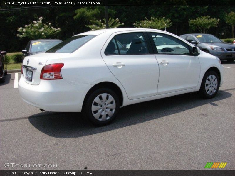 Polar White / Dark Charcoal 2009 Toyota Yaris S Sedan