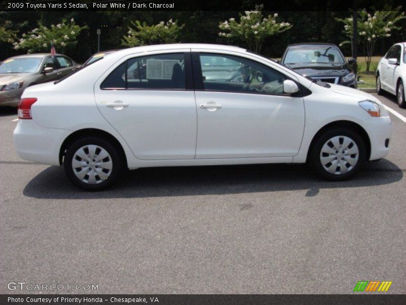 Polar White / Dark Charcoal 2009 Toyota Yaris S Sedan