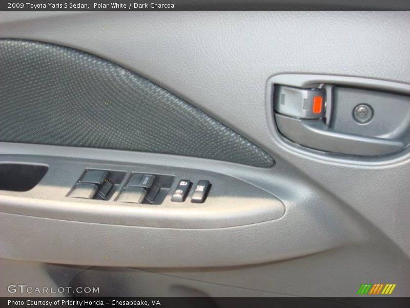 Polar White / Dark Charcoal 2009 Toyota Yaris S Sedan
