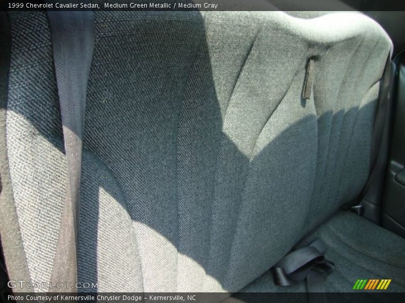 Medium Green Metallic / Medium Gray 1999 Chevrolet Cavalier Sedan