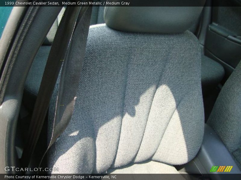 Medium Green Metallic / Medium Gray 1999 Chevrolet Cavalier Sedan