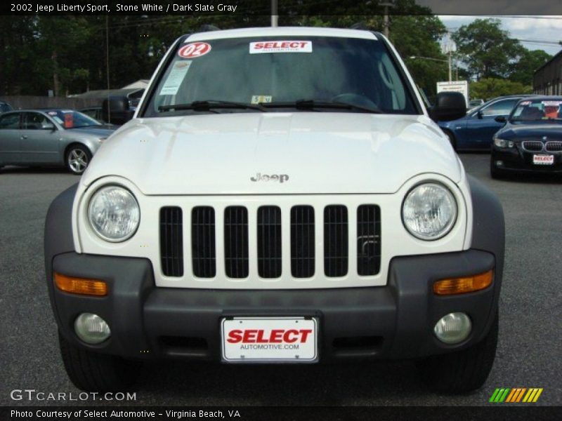 Stone White / Dark Slate Gray 2002 Jeep Liberty Sport
