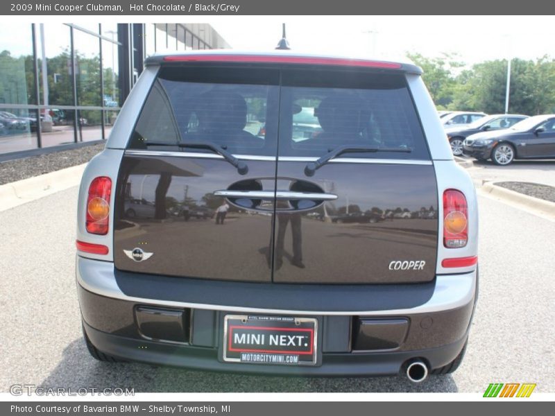 Hot Chocolate / Black/Grey 2009 Mini Cooper Clubman