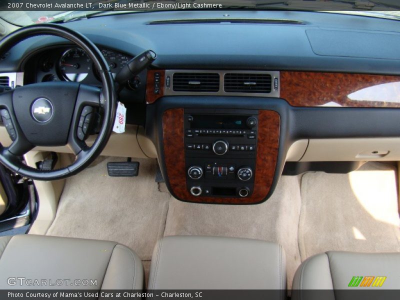 Dark Blue Metallic / Ebony/Light Cashmere 2007 Chevrolet Avalanche LT