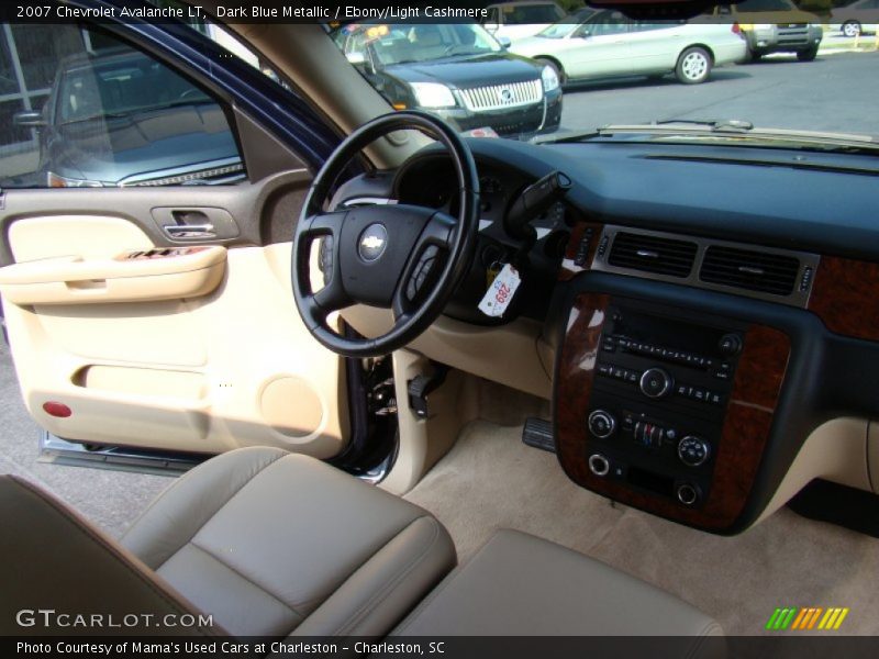 Dark Blue Metallic / Ebony/Light Cashmere 2007 Chevrolet Avalanche LT
