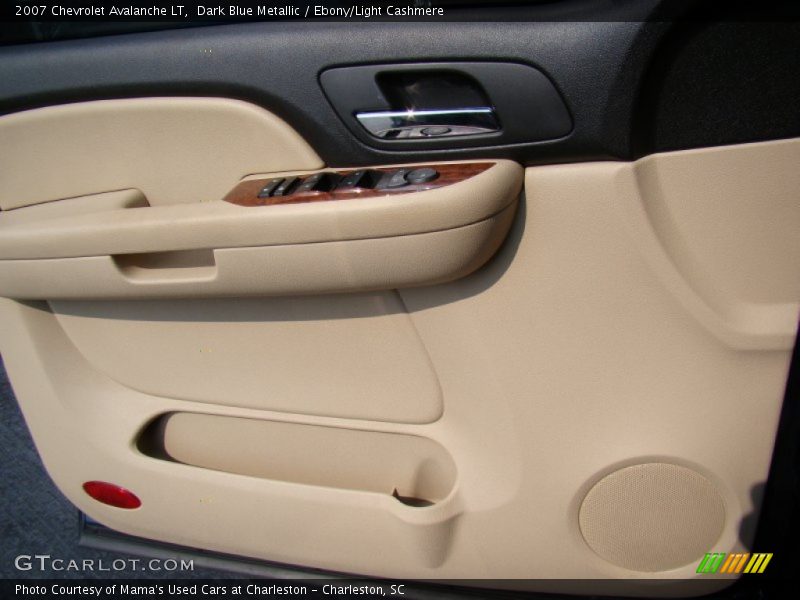 Dark Blue Metallic / Ebony/Light Cashmere 2007 Chevrolet Avalanche LT