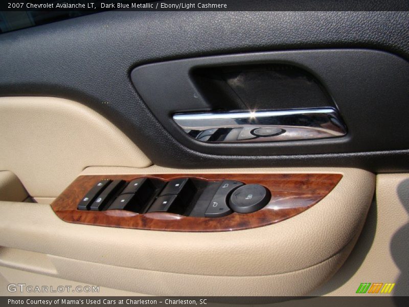 Dark Blue Metallic / Ebony/Light Cashmere 2007 Chevrolet Avalanche LT