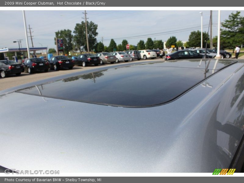 Hot Chocolate / Black/Grey 2009 Mini Cooper Clubman