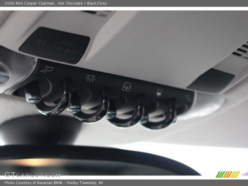Hot Chocolate / Black/Grey 2009 Mini Cooper Clubman