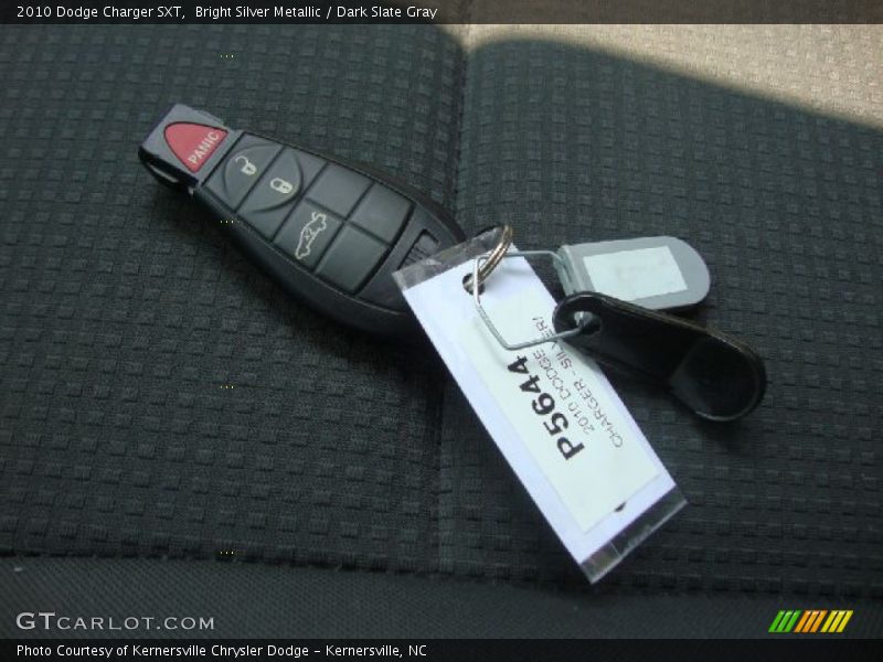 Bright Silver Metallic / Dark Slate Gray 2010 Dodge Charger SXT