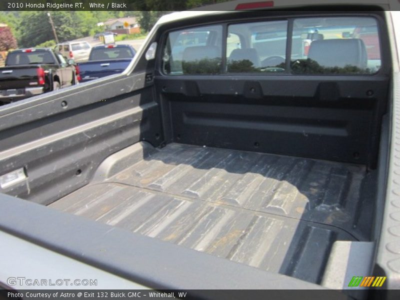 White / Black 2010 Honda Ridgeline RT