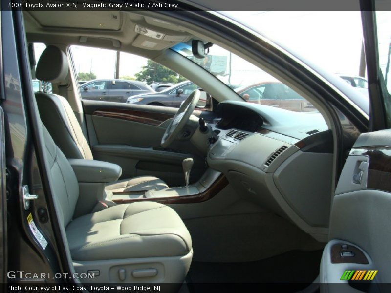 Magnetic Gray Metallic / Ash Gray 2008 Toyota Avalon XLS