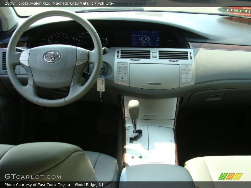 Magnetic Gray Metallic / Ash Gray 2008 Toyota Avalon XLS