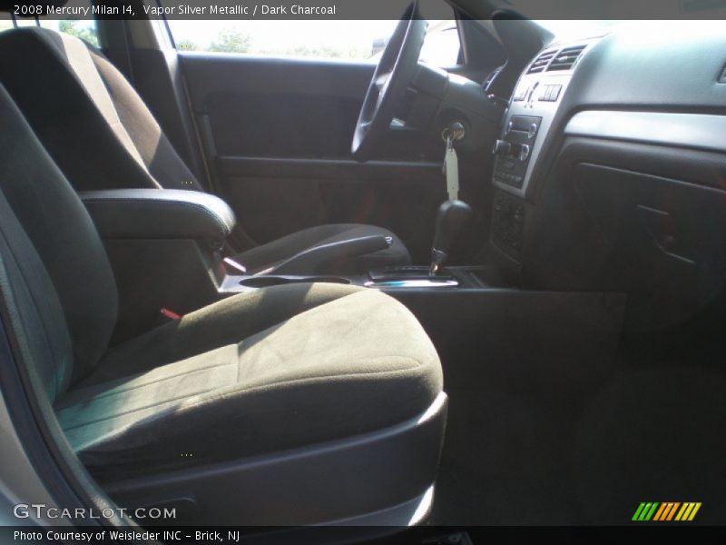 Vapor Silver Metallic / Dark Charcoal 2008 Mercury Milan I4