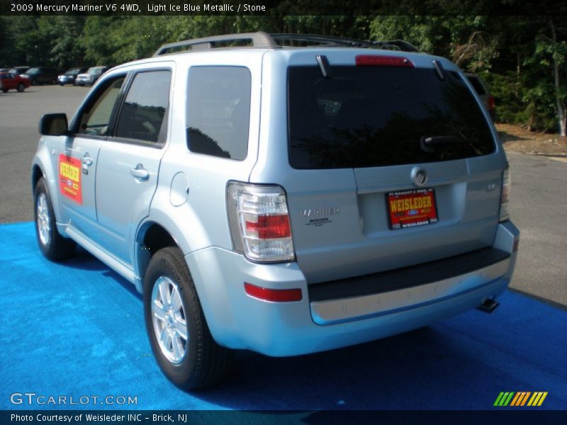 Light Ice Blue Metallic / Stone 2009 Mercury Mariner V6 4WD