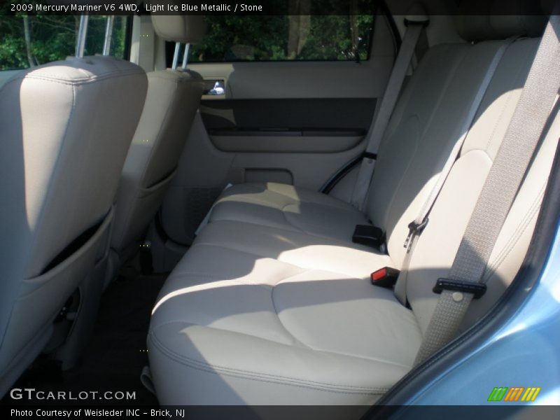 Light Ice Blue Metallic / Stone 2009 Mercury Mariner V6 4WD