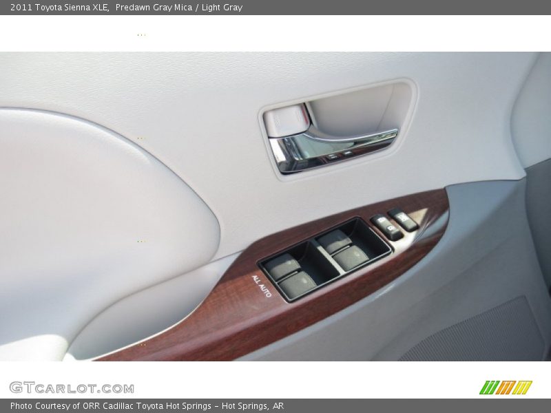 Predawn Gray Mica / Light Gray 2011 Toyota Sienna XLE