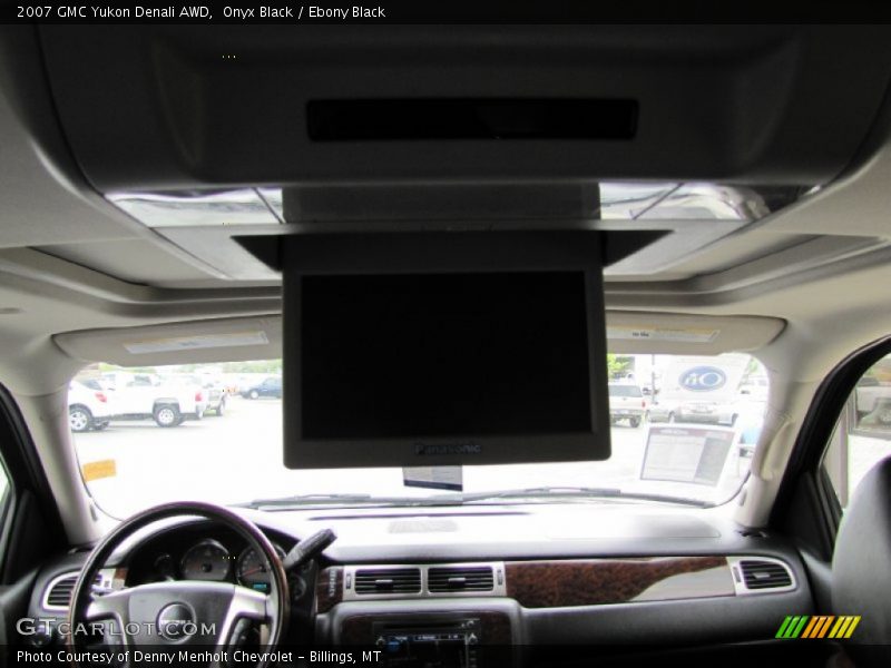 Onyx Black / Ebony Black 2007 GMC Yukon Denali AWD