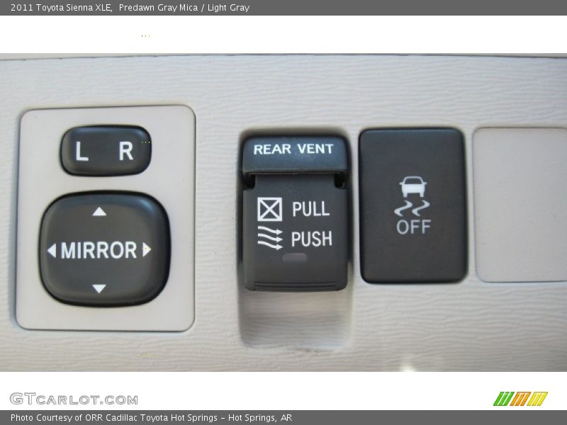 Predawn Gray Mica / Light Gray 2011 Toyota Sienna XLE