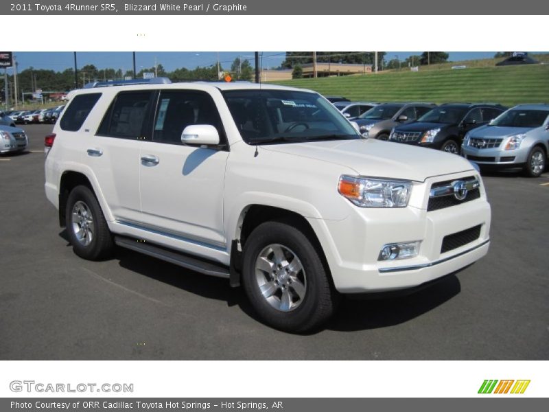 Blizzard White Pearl / Graphite 2011 Toyota 4Runner SR5