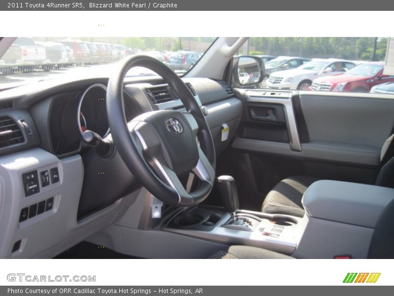 Blizzard White Pearl / Graphite 2011 Toyota 4Runner SR5