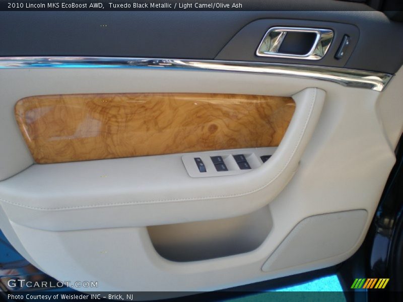 Tuxedo Black Metallic / Light Camel/Olive Ash 2010 Lincoln MKS EcoBoost AWD