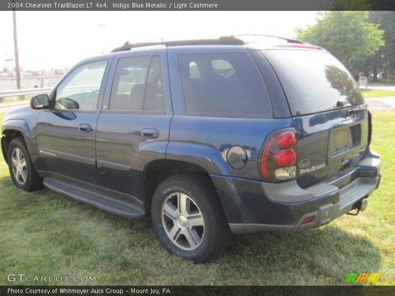 Indigo Blue Metallic / Light Cashmere 2004 Chevrolet TrailBlazer LT 4x4