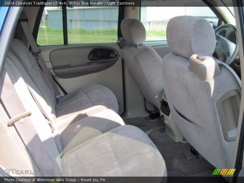 Indigo Blue Metallic / Light Cashmere 2004 Chevrolet TrailBlazer LT 4x4
