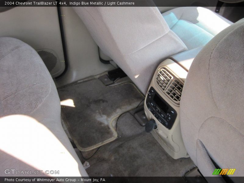 Indigo Blue Metallic / Light Cashmere 2004 Chevrolet TrailBlazer LT 4x4