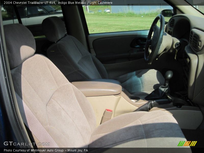 Indigo Blue Metallic / Light Cashmere 2004 Chevrolet TrailBlazer LT 4x4