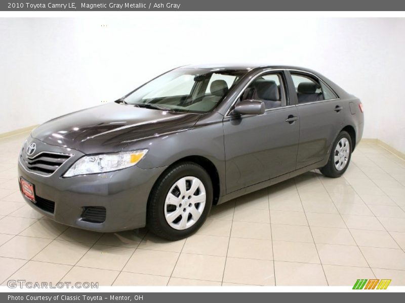 Magnetic Gray Metallic / Ash Gray 2010 Toyota Camry LE