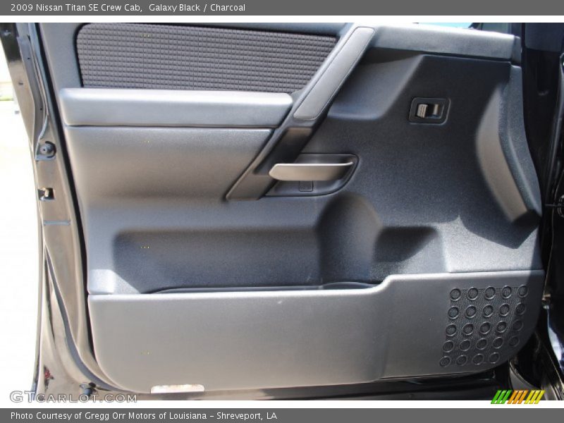 Galaxy Black / Charcoal 2009 Nissan Titan SE Crew Cab