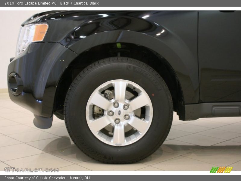 Black / Charcoal Black 2010 Ford Escape Limited V6