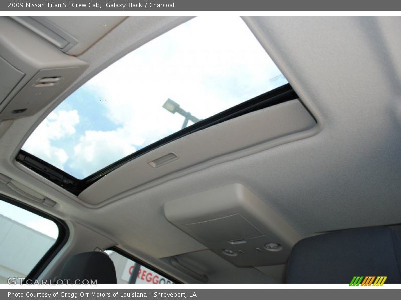 Galaxy Black / Charcoal 2009 Nissan Titan SE Crew Cab