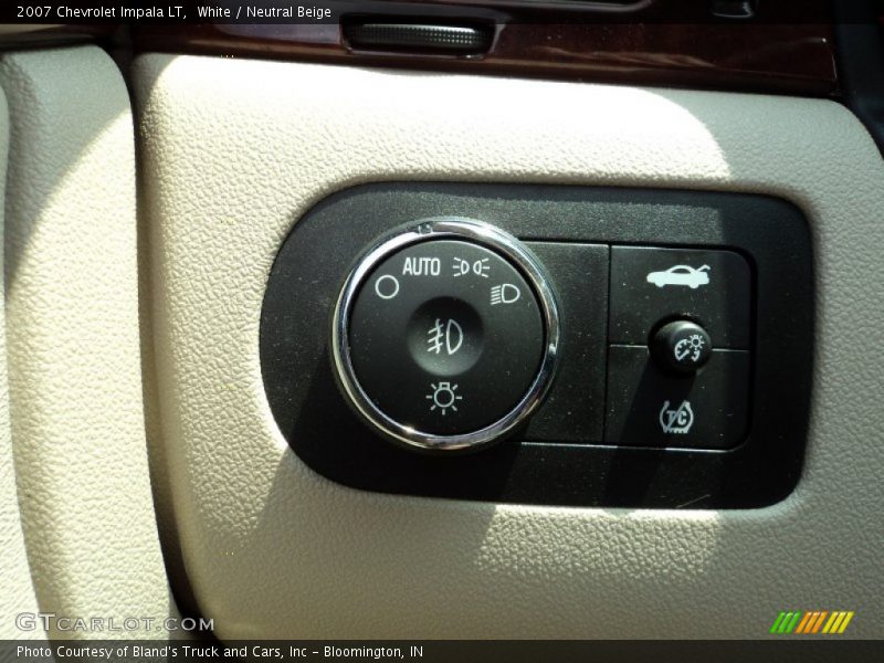 White / Neutral Beige 2007 Chevrolet Impala LT