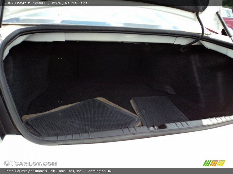 White / Neutral Beige 2007 Chevrolet Impala LT
