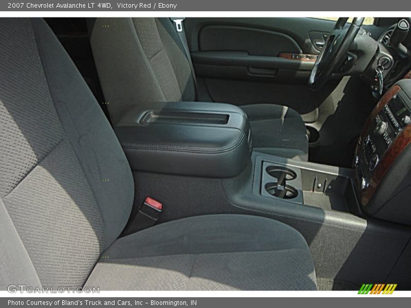 Victory Red / Ebony 2007 Chevrolet Avalanche LT 4WD