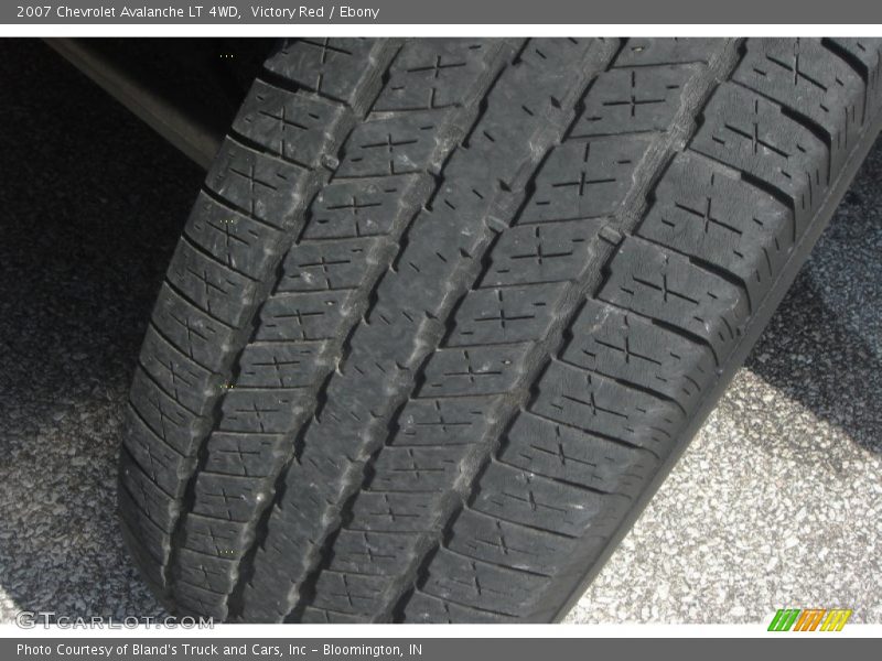 Victory Red / Ebony 2007 Chevrolet Avalanche LT 4WD