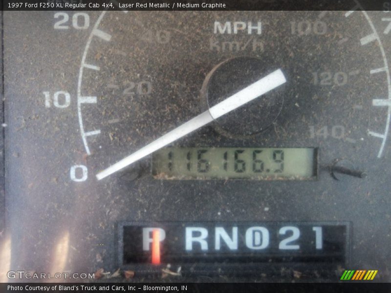 Laser Red Metallic / Medium Graphite 1997 Ford F250 XL Regular Cab 4x4