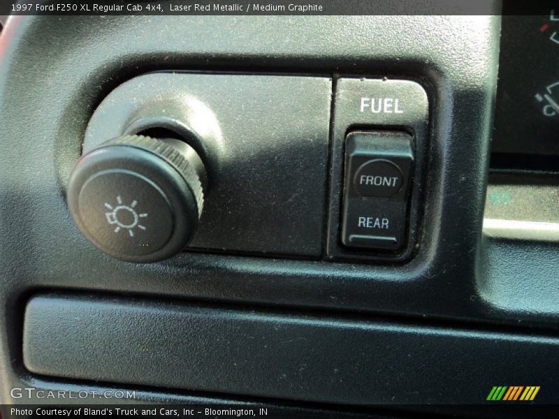 Laser Red Metallic / Medium Graphite 1997 Ford F250 XL Regular Cab 4x4
