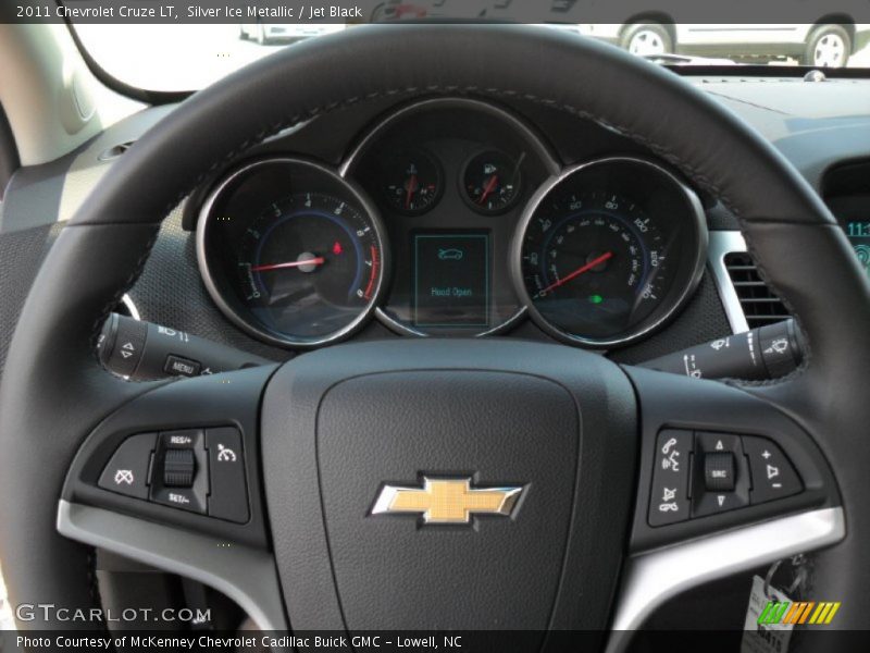 Silver Ice Metallic / Jet Black 2011 Chevrolet Cruze LT