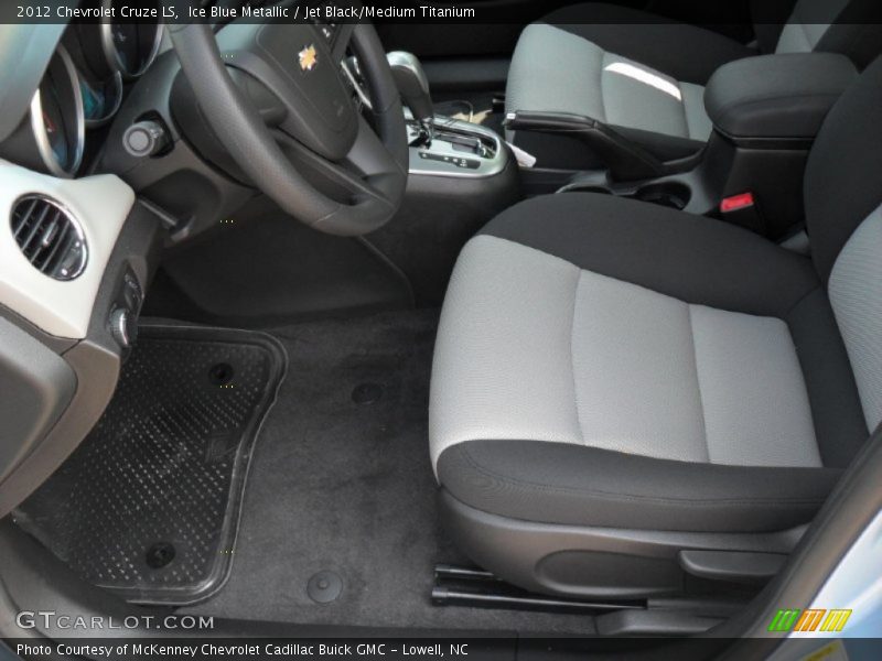  2012 Cruze LS Jet Black/Medium Titanium Interior