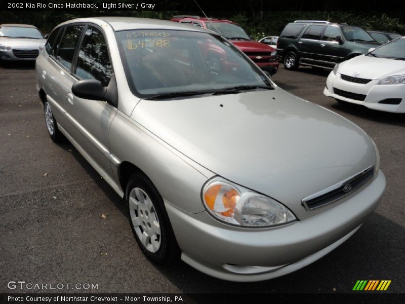 Light Silver / Gray 2002 Kia Rio Cinco Hatchback