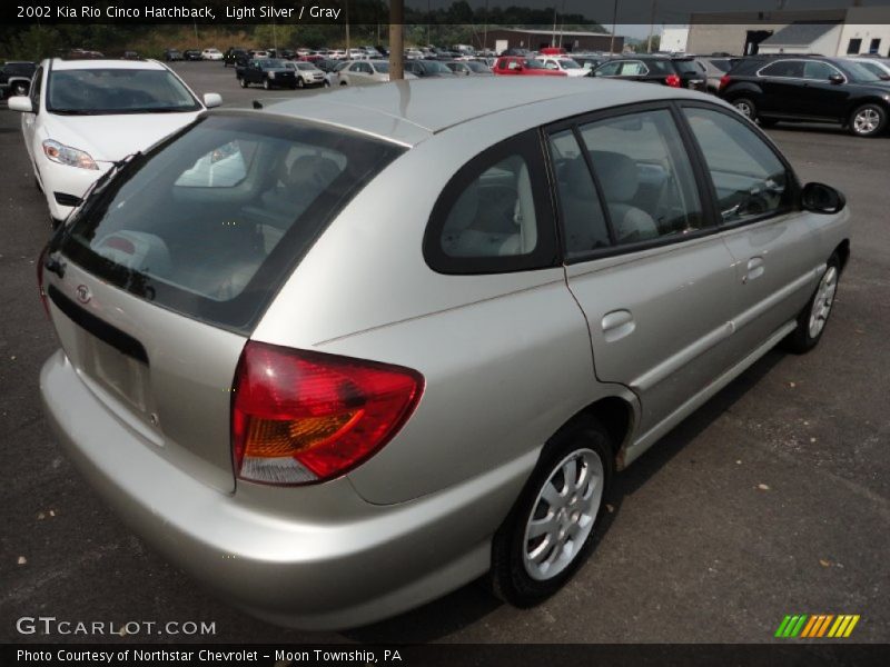 Light Silver / Gray 2002 Kia Rio Cinco Hatchback