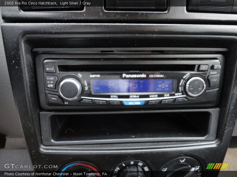 Light Silver / Gray 2002 Kia Rio Cinco Hatchback