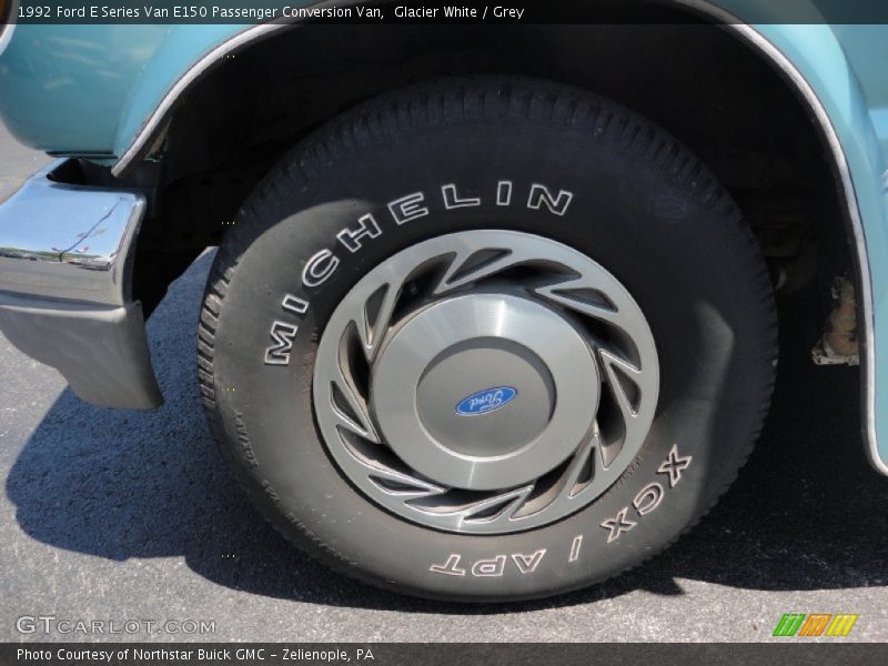 Glacier White / Grey 1992 Ford E Series Van E150 Passenger Conversion Van