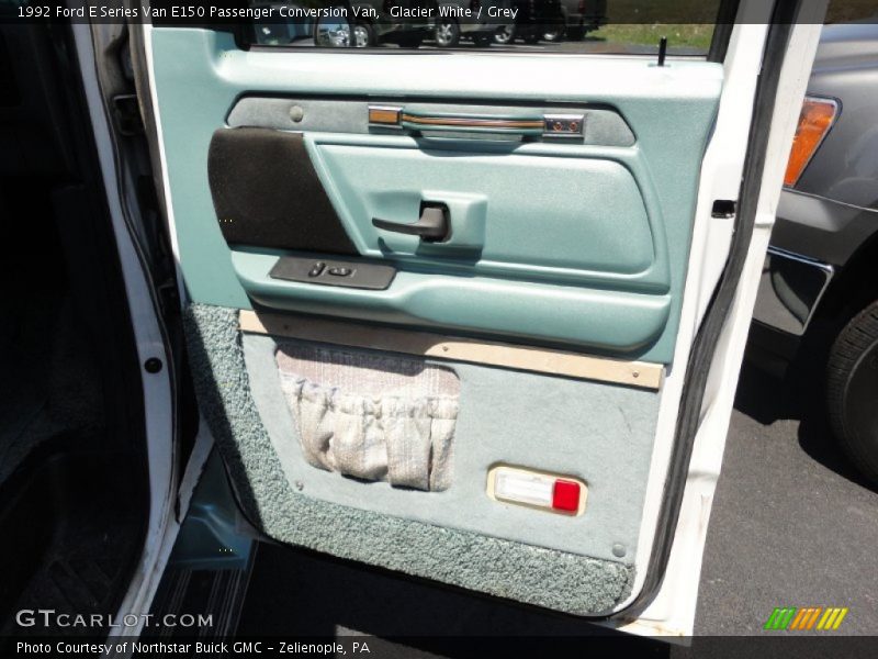Glacier White / Grey 1992 Ford E Series Van E150 Passenger Conversion Van