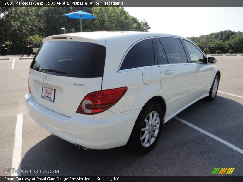 Alabaster White / Macadamia 2006 Mercedes-Benz R 500 4Matic
