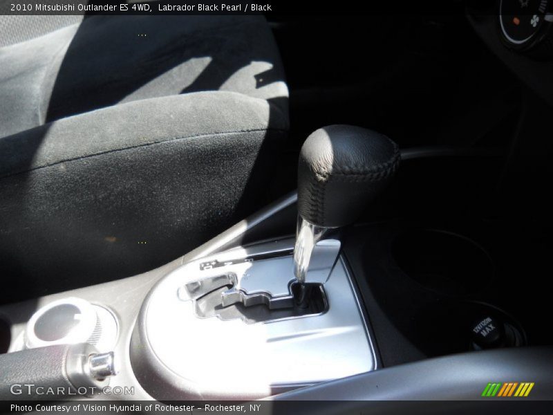 Labrador Black Pearl / Black 2010 Mitsubishi Outlander ES 4WD