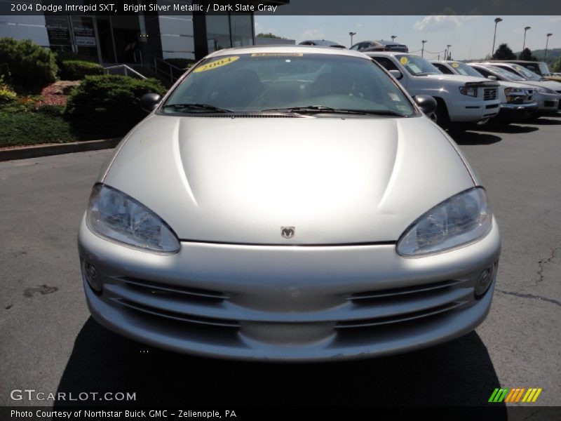  2004 Intrepid SXT Bright Silver Metallic